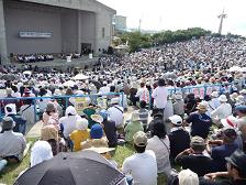 宜野湾海浜公園野外劇場に2万1千人