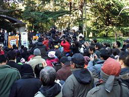 年越し派遣村・開村式（12月31日）